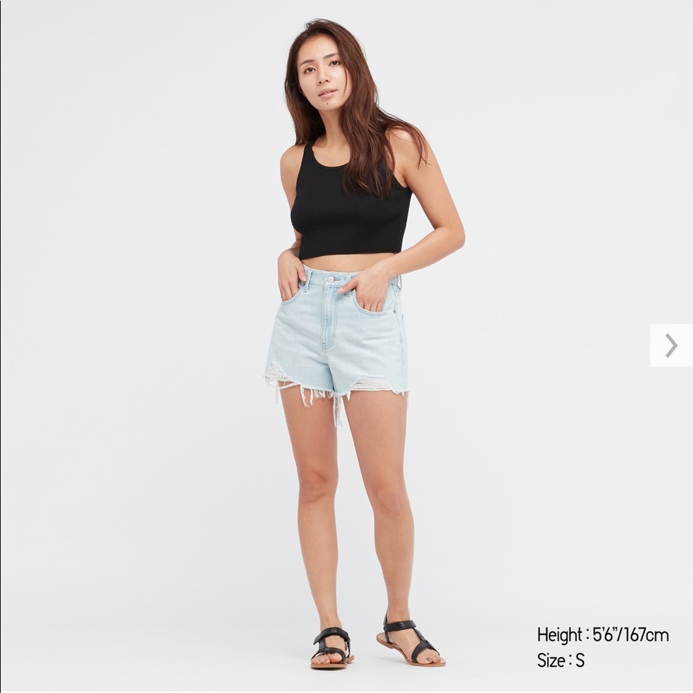Uniqlo Ribbed Knit Cropped Top